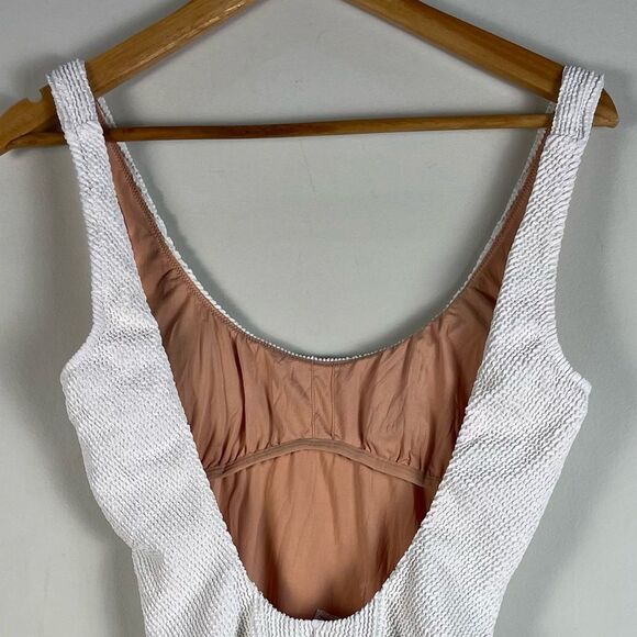 J Crew Scrunchie Classic Scoopneck One Piece Swimsuit size 4 NEW White - Picture 8 of 12